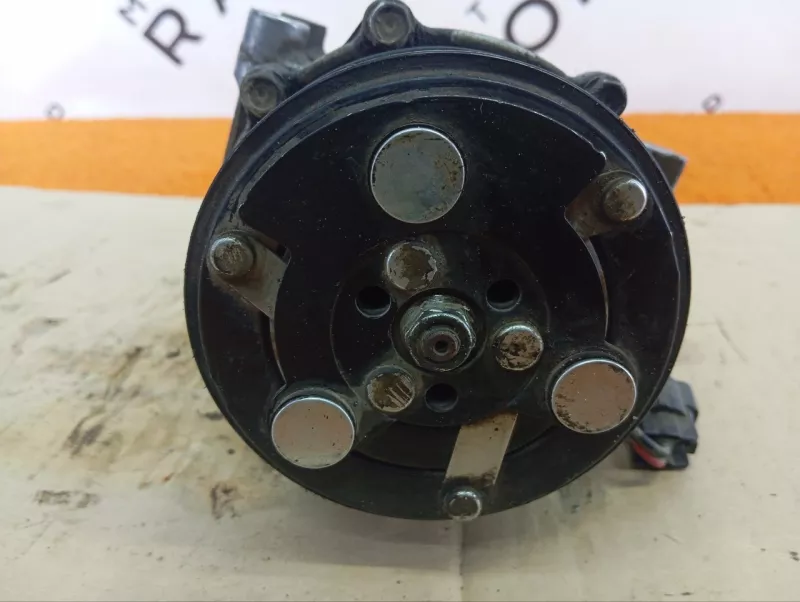 Компрессор кондиционера