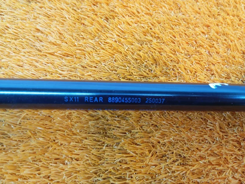 Амортизатор крышки багажника