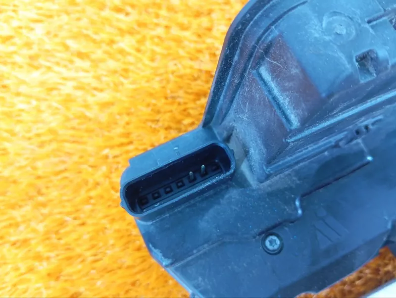 Замок двери