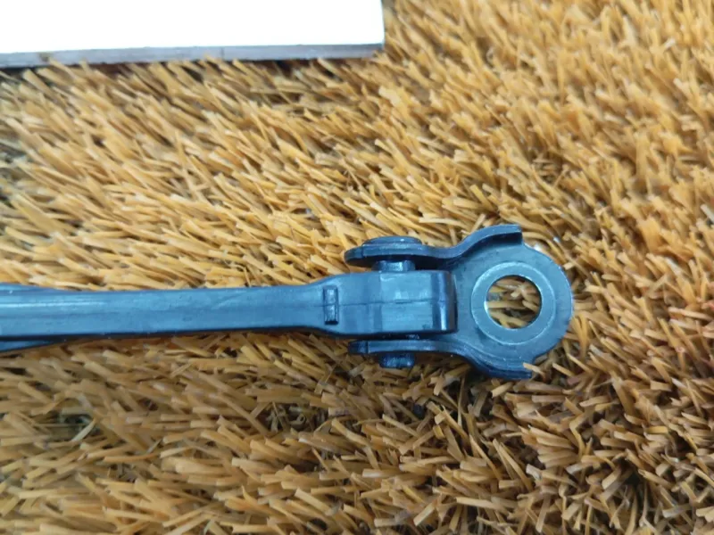 Ограничитель двери