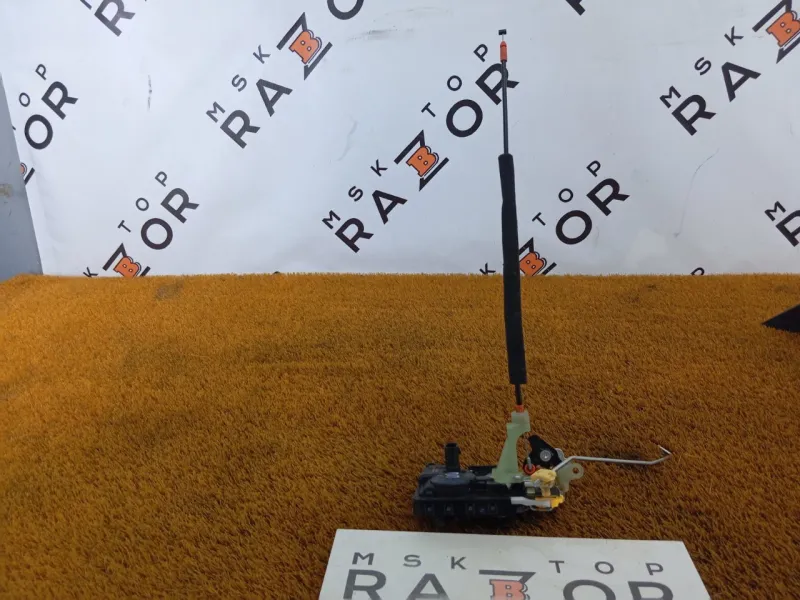 Замок двери