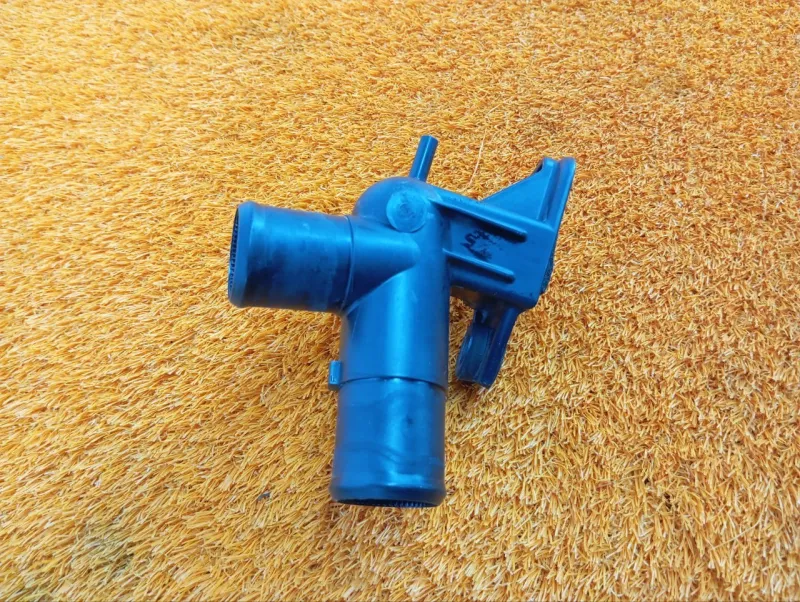 Горловина радиатора