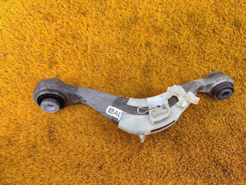 Рычаг подвески