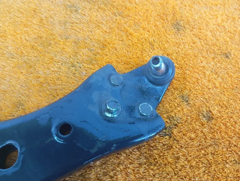 Рычаг подвески