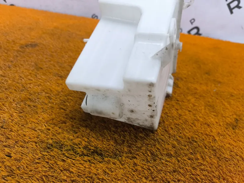 Бачок омывателя