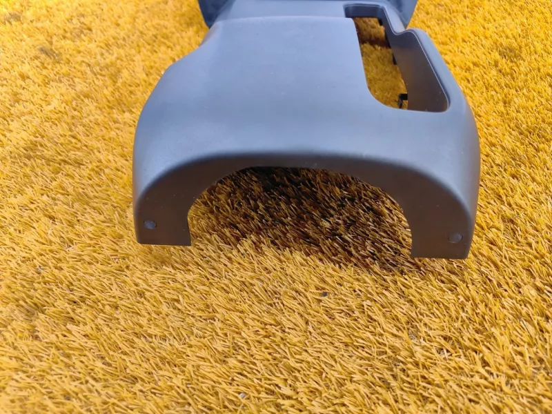 Кожух рулевой колонки