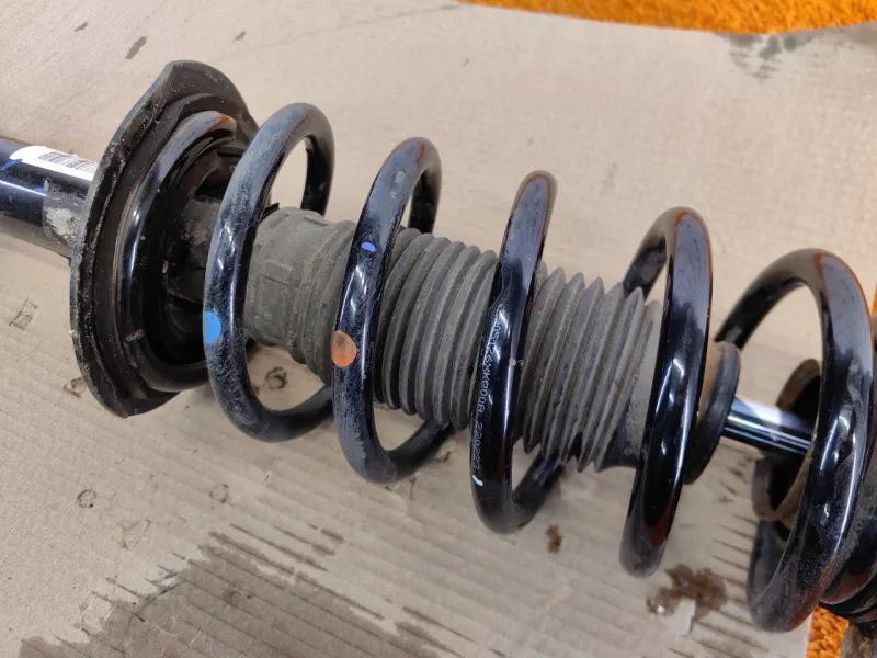 Стойка подвески