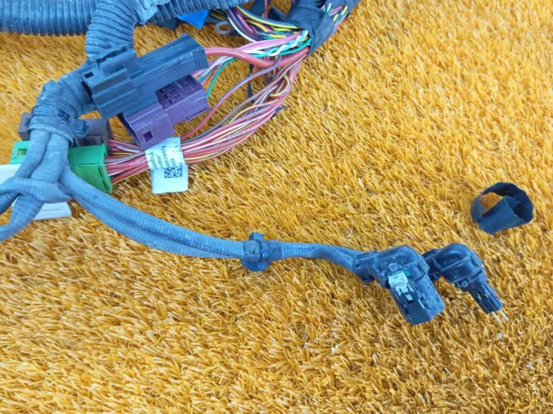 Проводка подкапотная