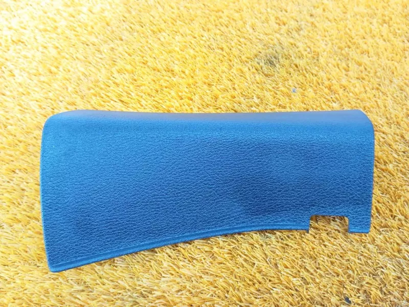 Накладка на стойку кузова