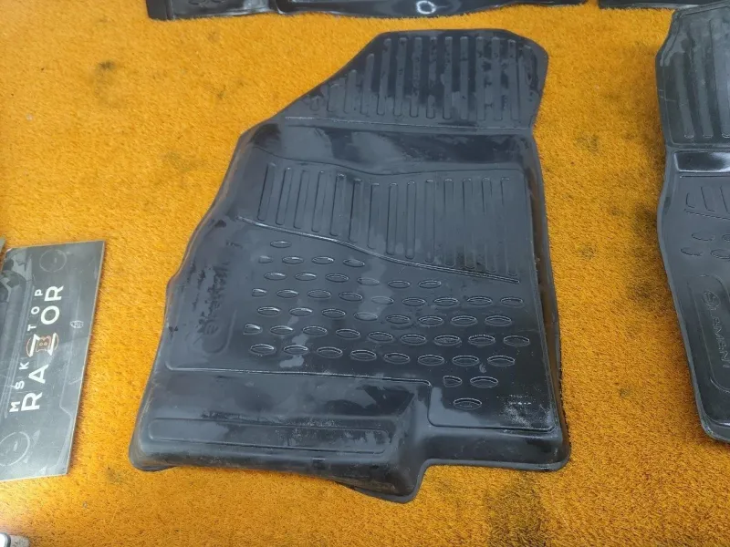 Коврики салона