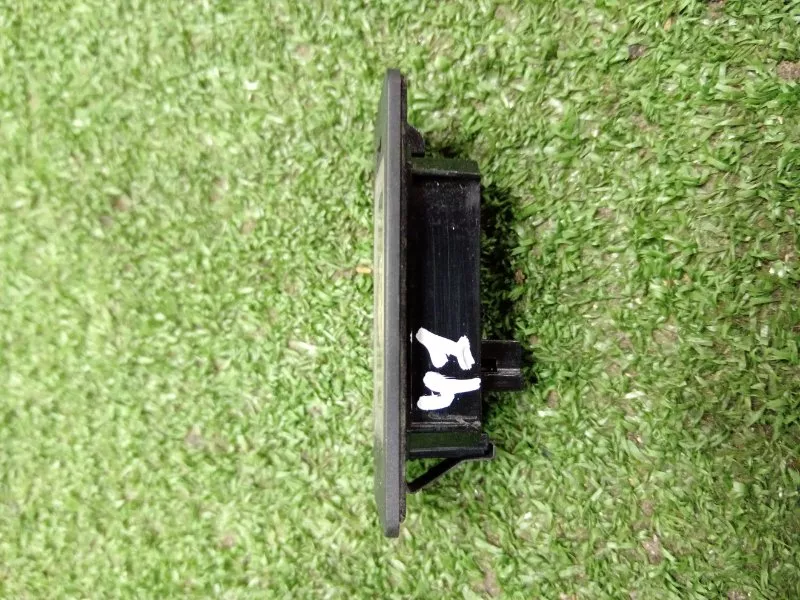 Фонарь подсветки номера