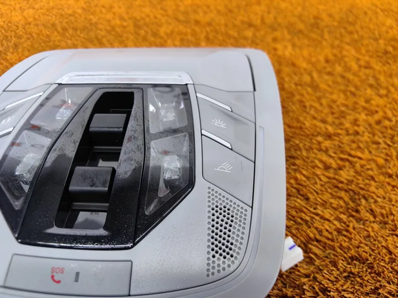 Плафон салона