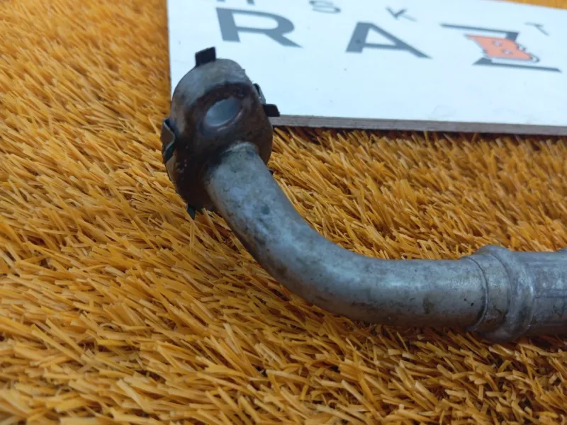 Трубка турбокомпрессора