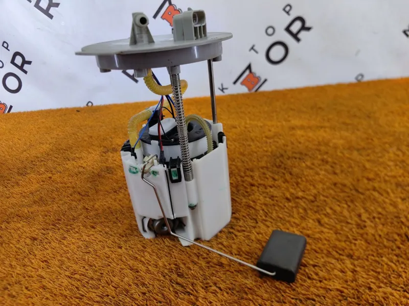 Бензонасос