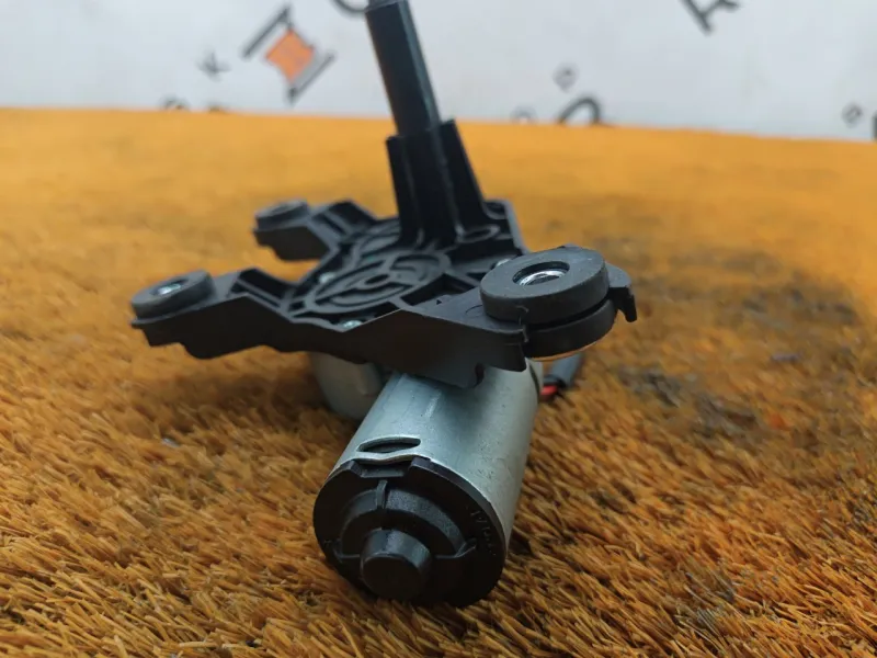 Моторчик стеклоочистителя