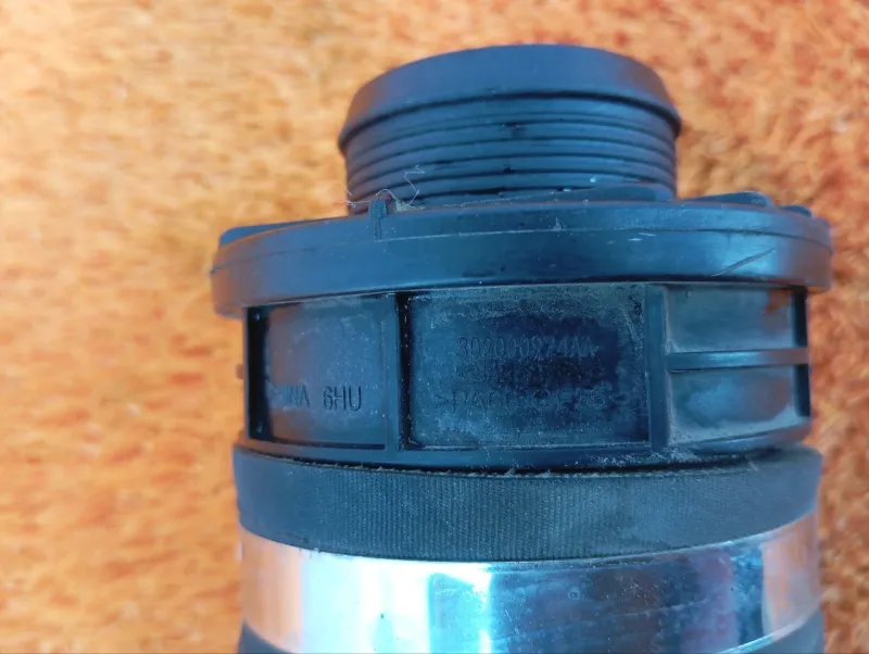 Патрубок интеркулера