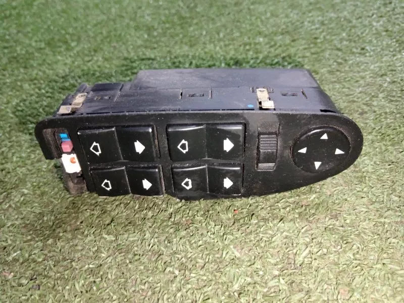 Блок управления стеклоподъемниками