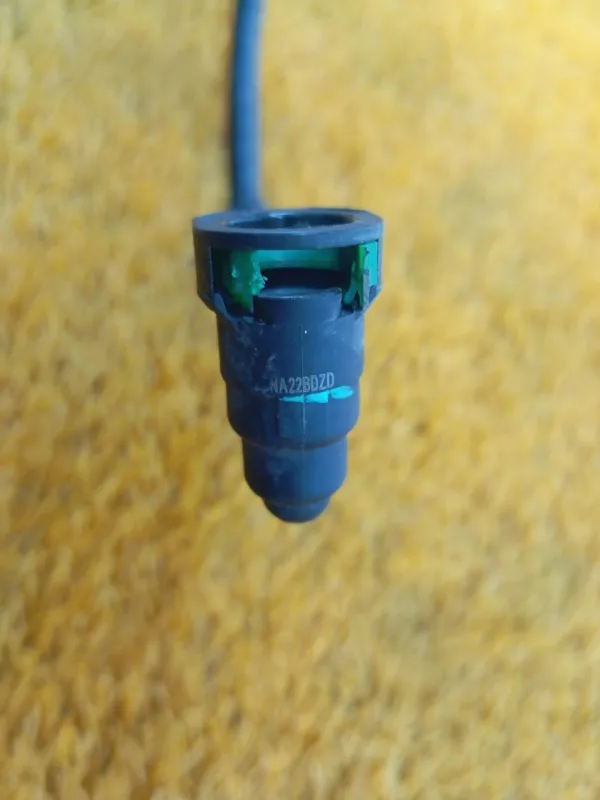 Трубка топливная