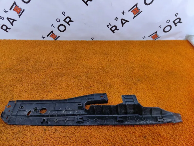 Накладка крыла