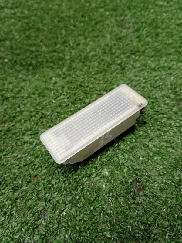 Плафон освещения багажника