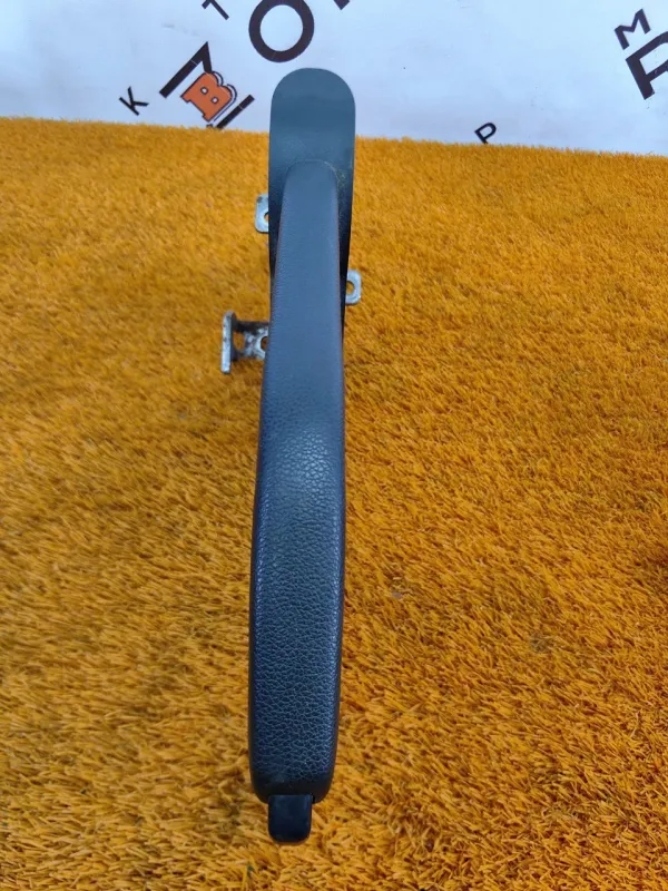 Рычаг стояночного тормоза