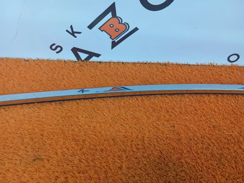 Молдинг кузова