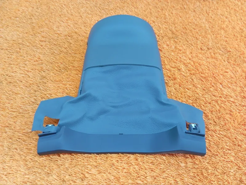 Кожух рулевой колонки