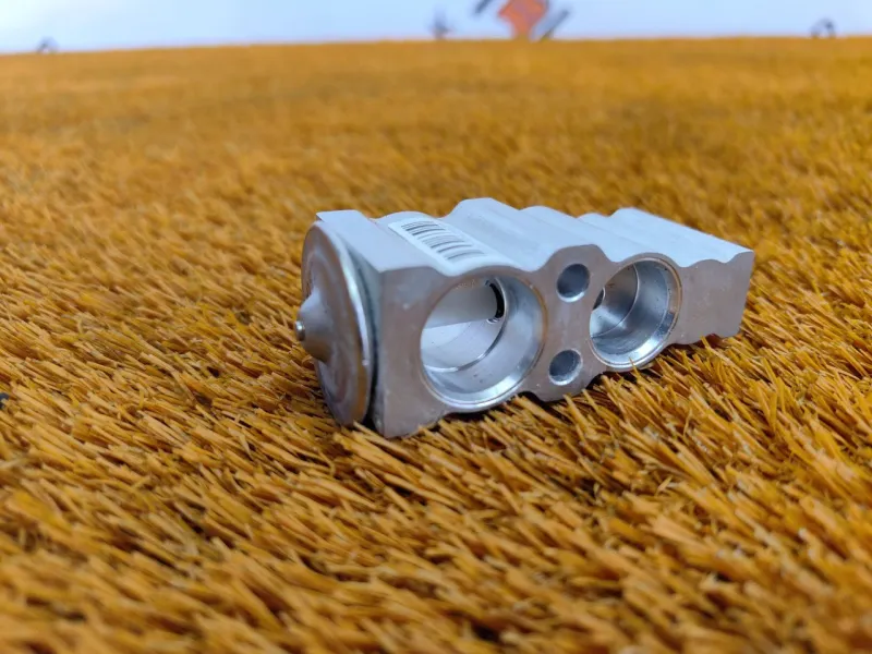 Клапан кондиционера