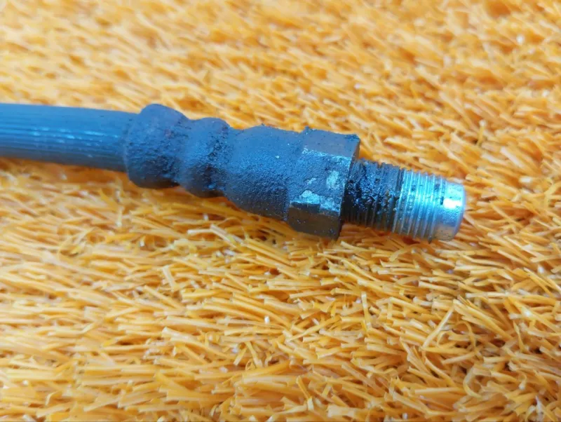 Шланг тормозной