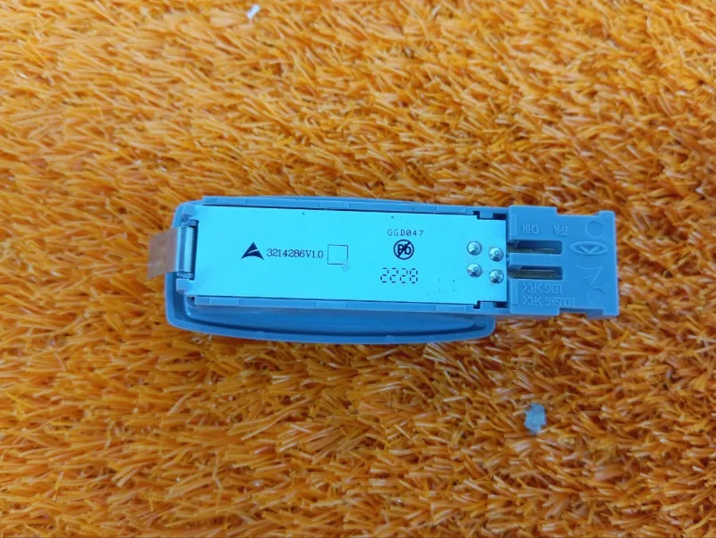 Плафон салона