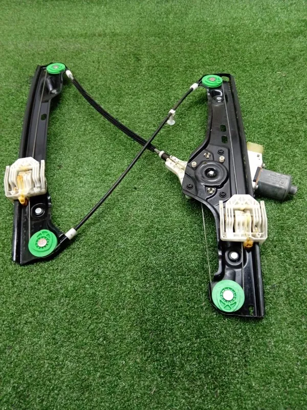 Стеклоподъемник BMW 3-Series 2008 51337140587 E90, передний правый