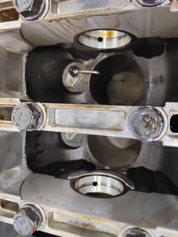 Блок цилиндров