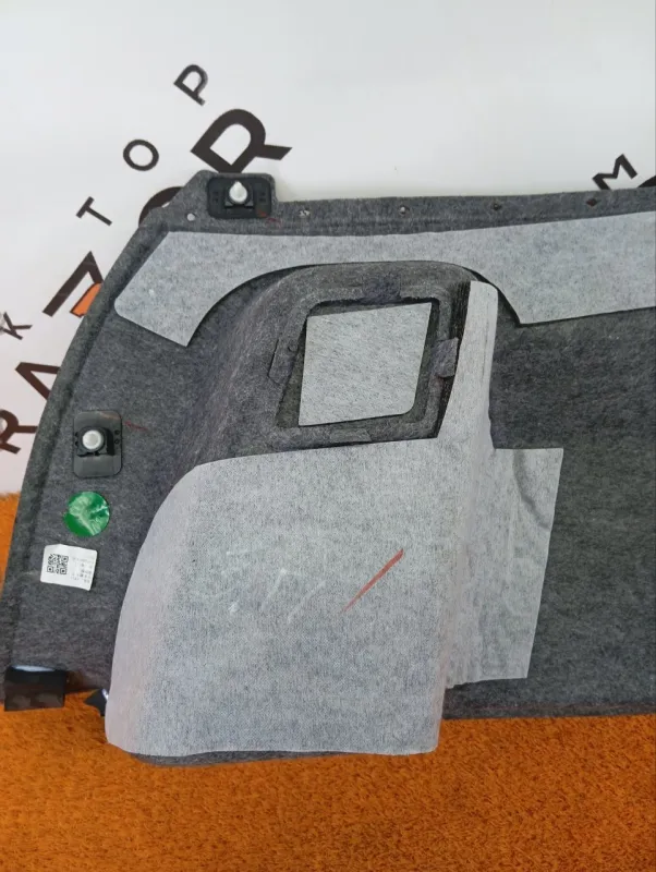 Обшивка багажника