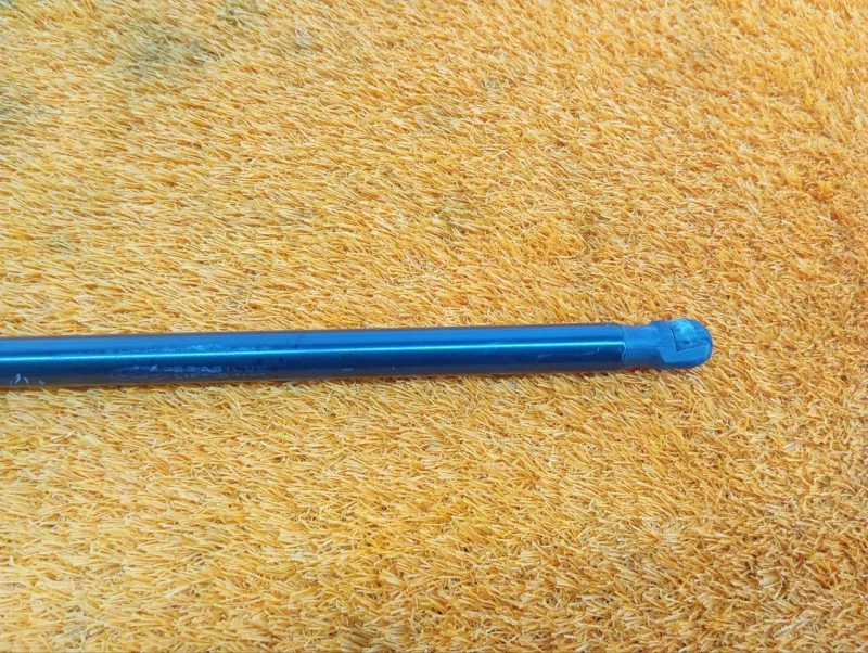 Амортизатор капота