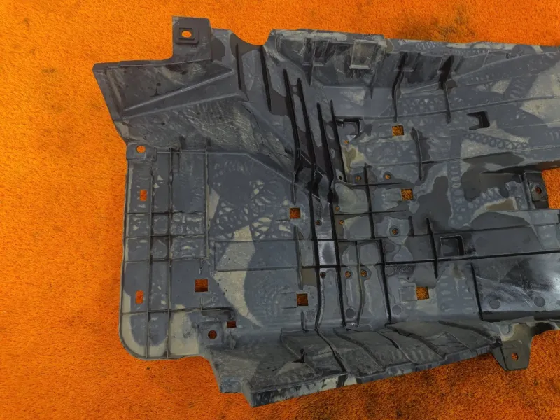 Защита днища кузова