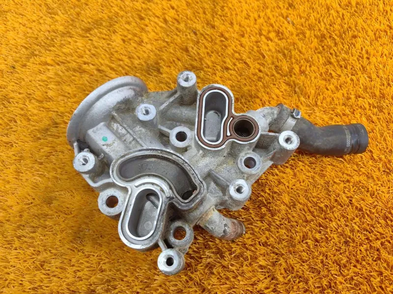 Кронштейн масляного фильтра