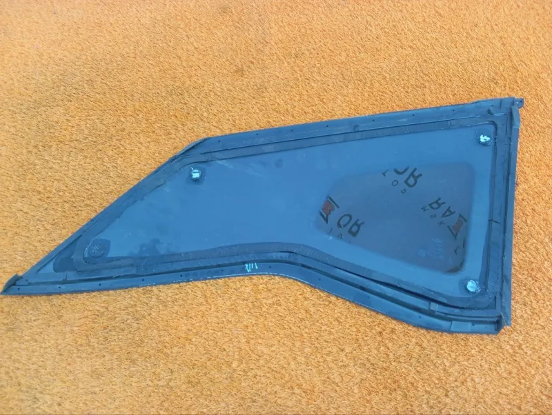 Форточка задняя Chery Tiggo 7 Pro Max 555000199AA, левая