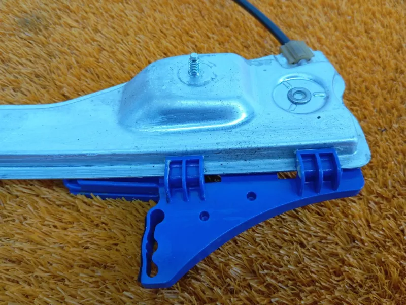 Стеклоподъемник