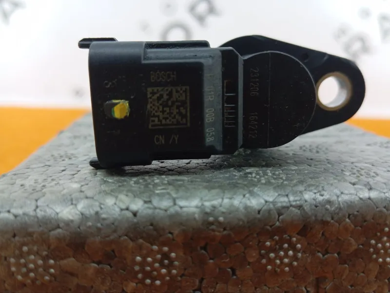 Датчик положения распредвала