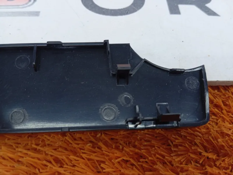 Накладка центральной консоли