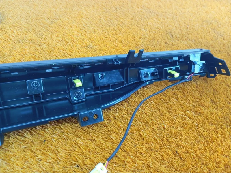 Накладка на торпедо