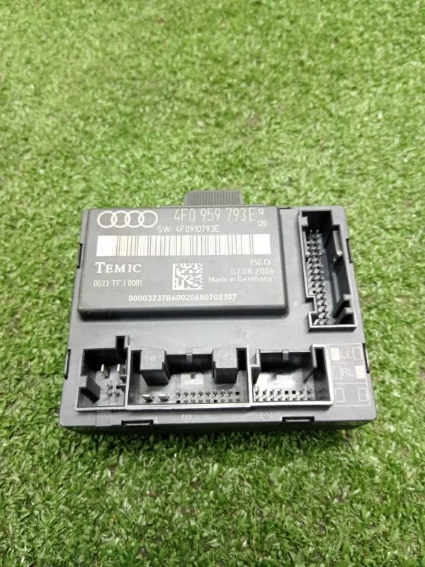 Блок управления дверьми