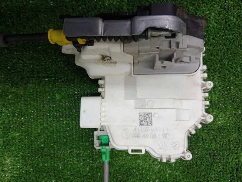 Замок двери