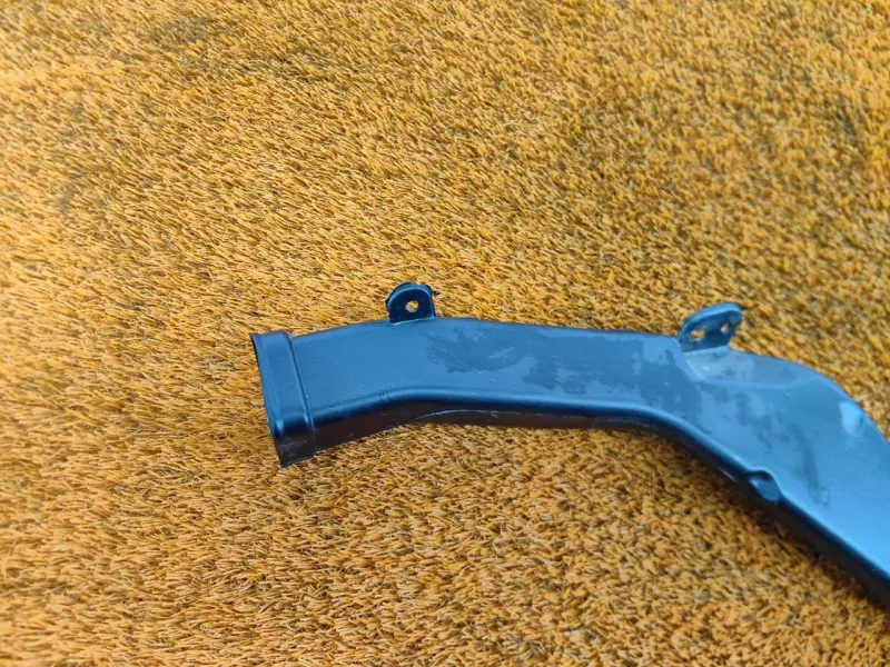 Воздуховод отопителя