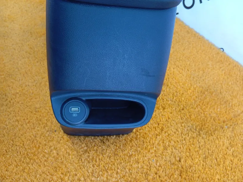 Консоль центральная