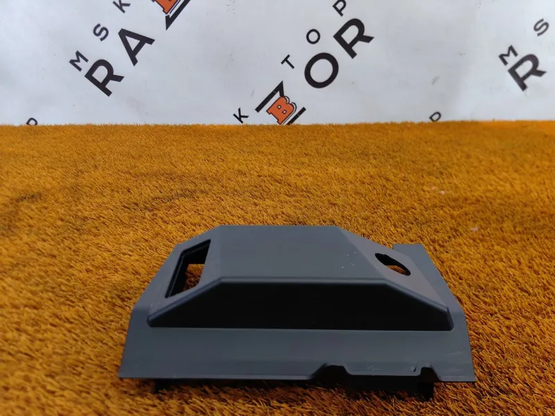 Накладка консоли