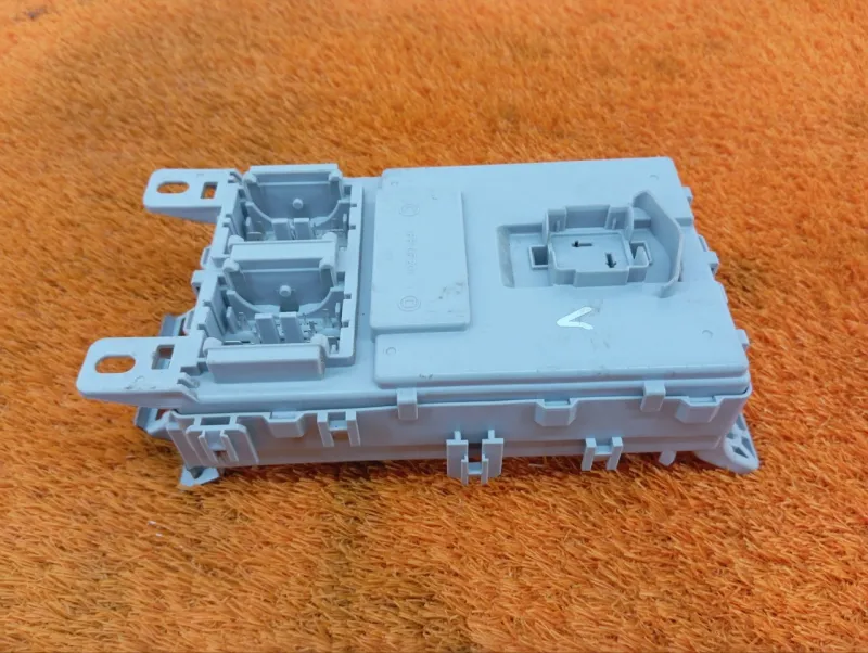 Блок предохранителей