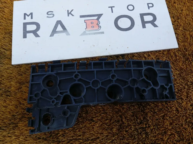 Крепление бампера