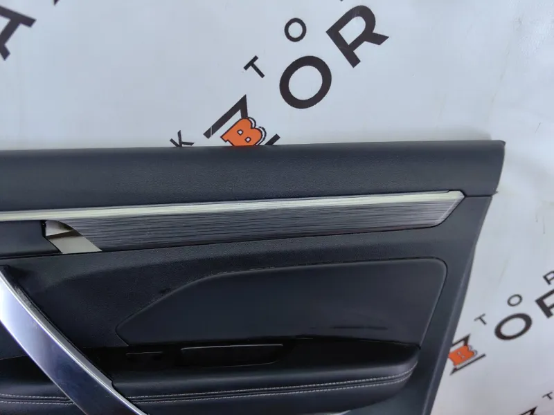 Обшивка двери