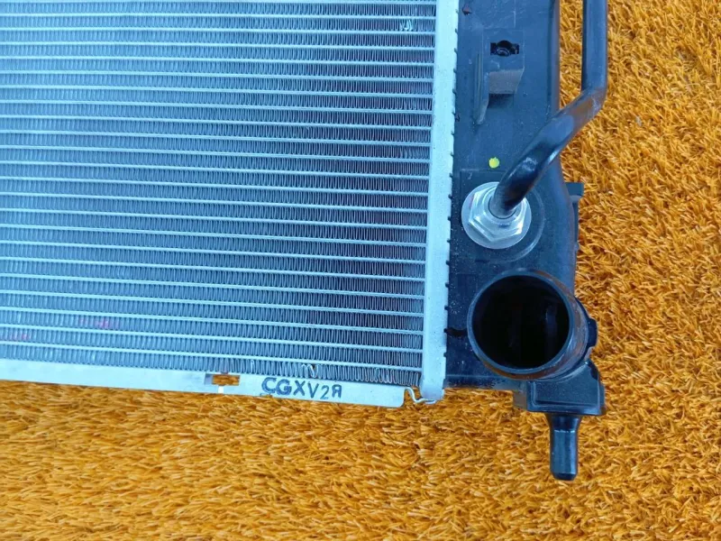 Радиатор двигателя